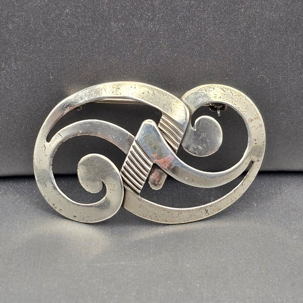 VTG Beau Sterling Silver Swirl Brooch 1 5/8" Signed Cutout Domed 3.53g USA Made
